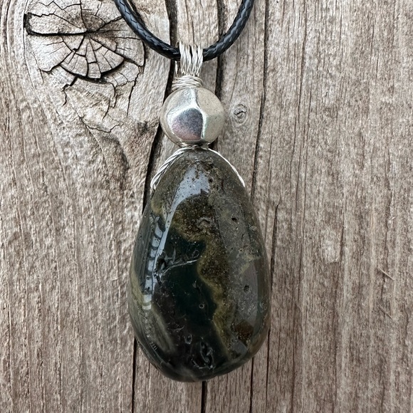 Ocean Jasper Necklace Connected to Joy, Release and Alignment. - Picture 3 of 7